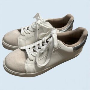 NWOT Soda | Lace Up Suede Sneakers